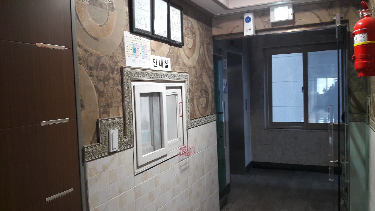 청운모텔