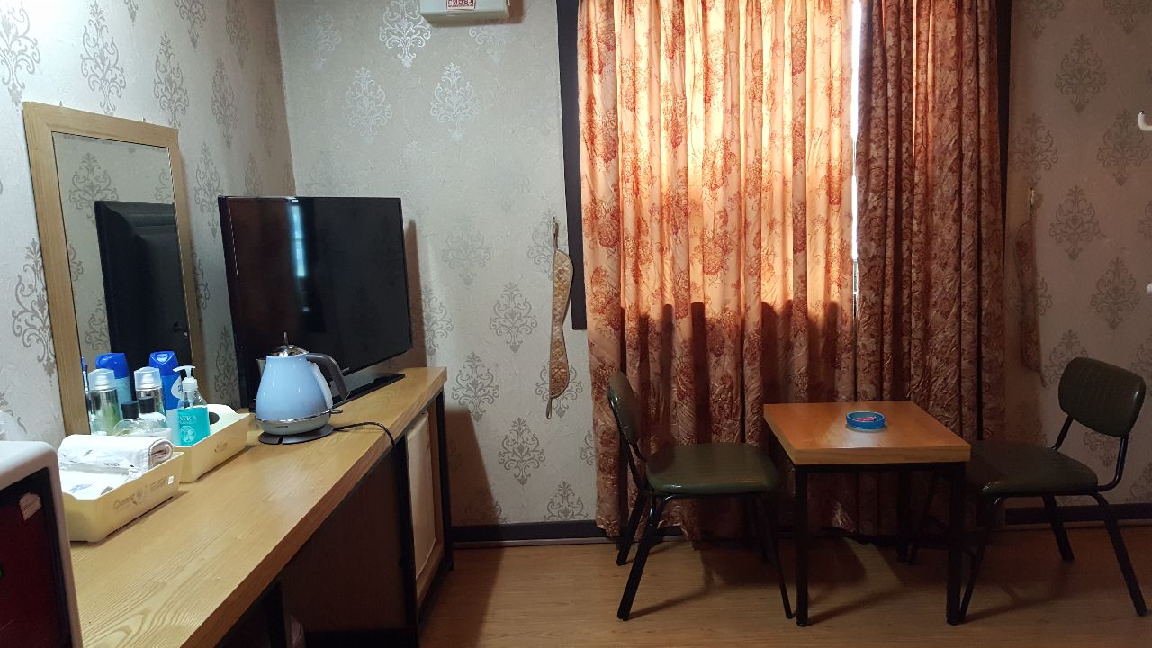 풀모텔