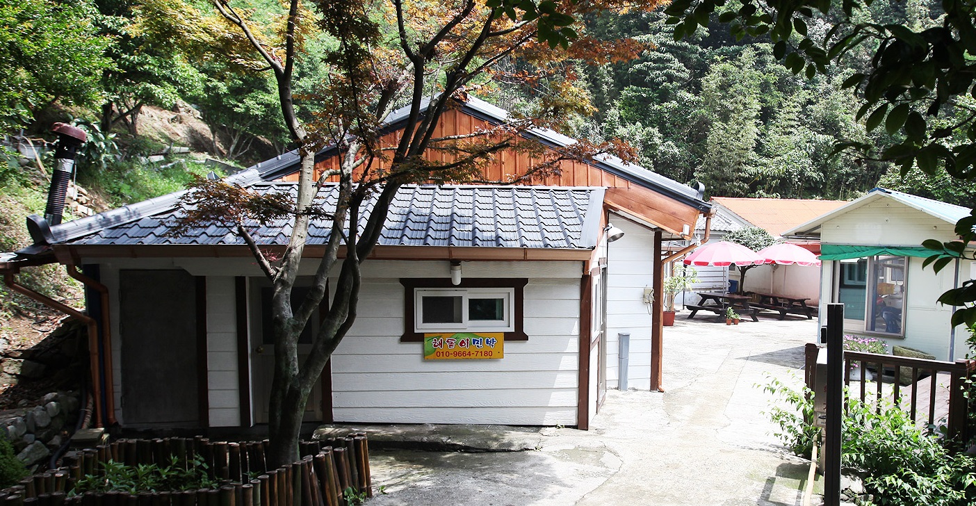 해돋이민박