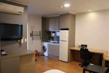 JW Residence(진우 레지던스)