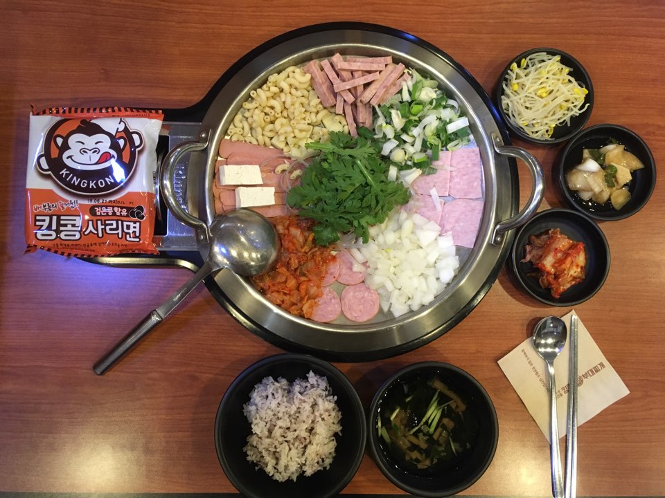 킹콩부대찌개 앤 스테이크