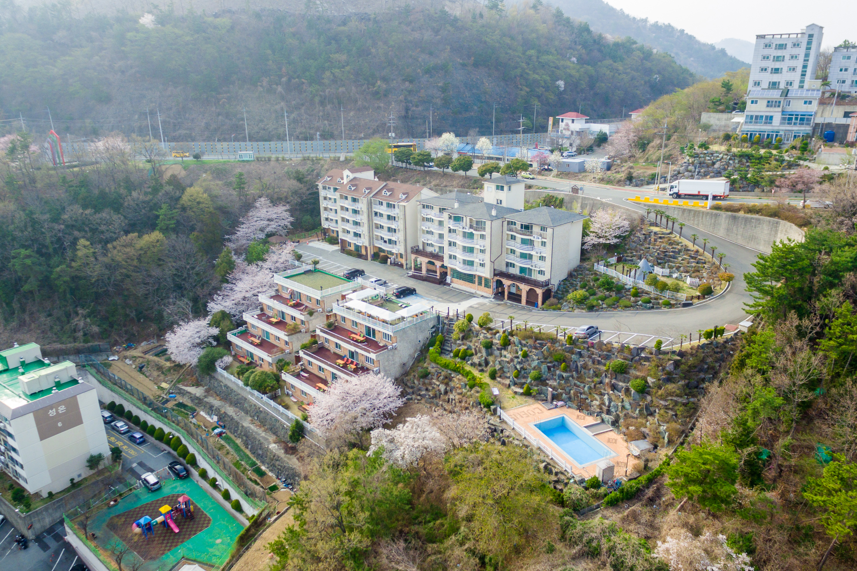 홈포레스트 리조트