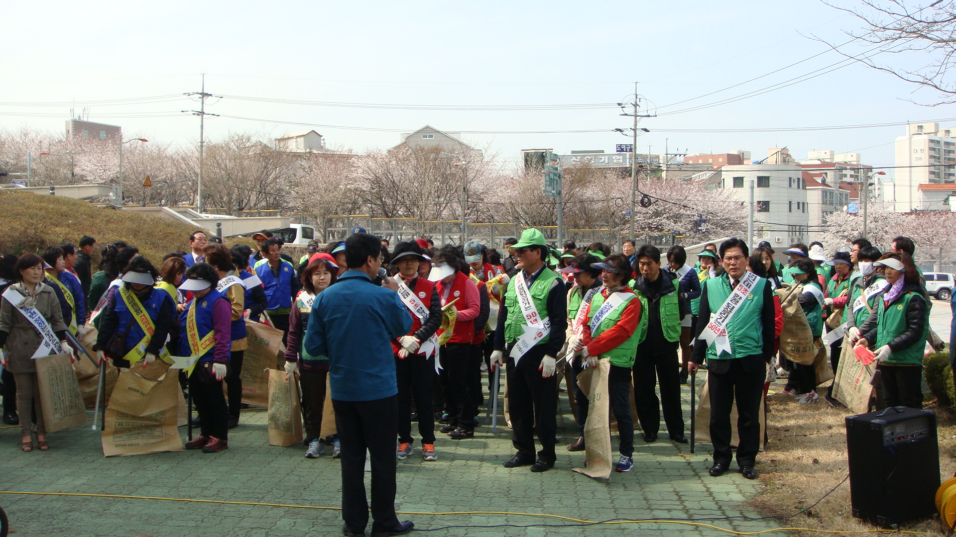 환경보호 실천은 내 주변 청결부터 현장 이미지