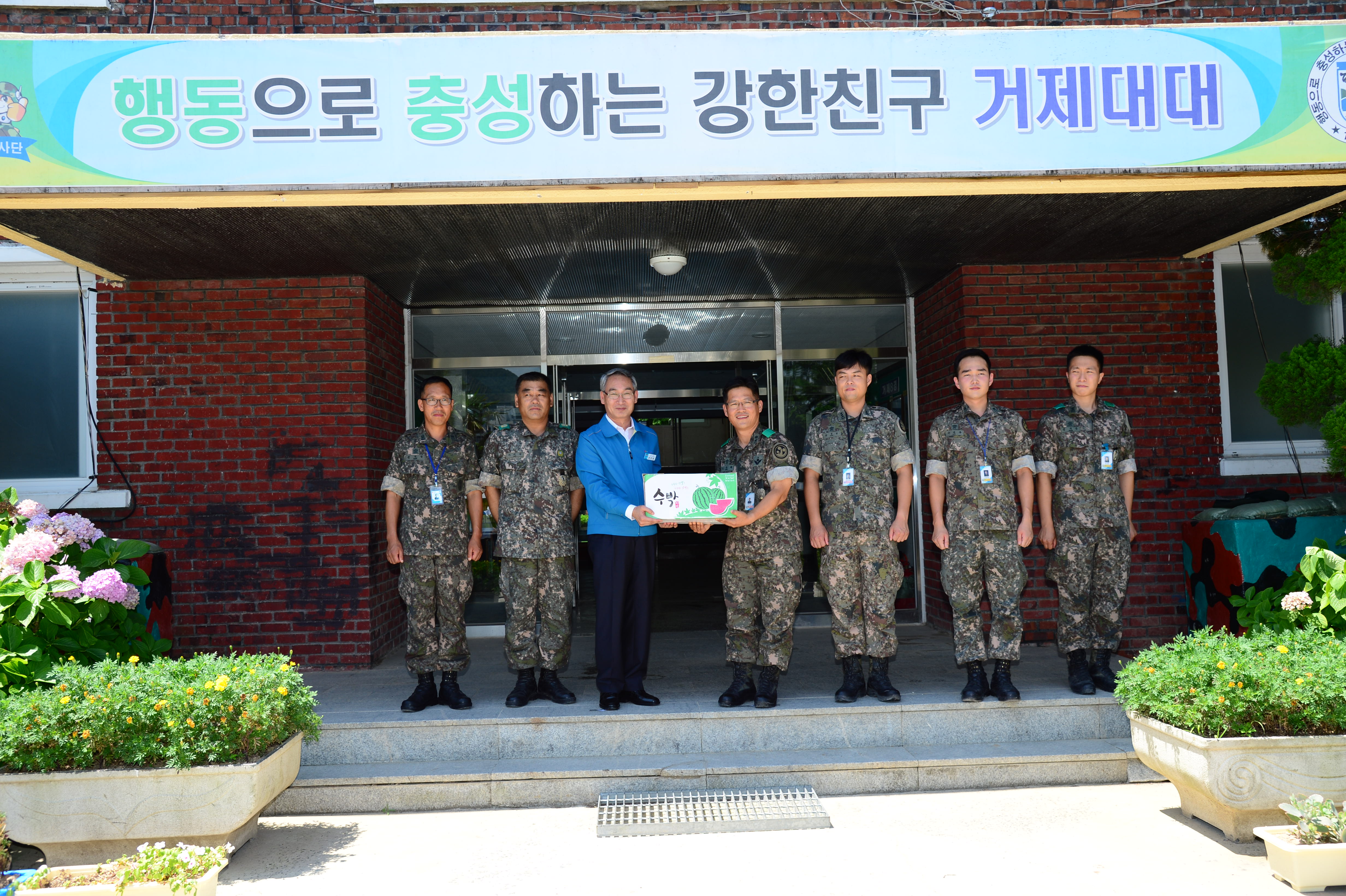 권민호 시장, 군부대 장병들 격려 현장 이미지