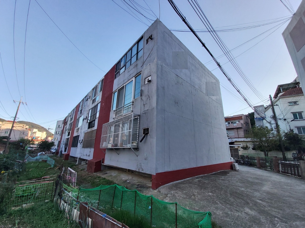 거제시, 노후화된 소규모 공동주택 지원 길을 열다 현장 이미지