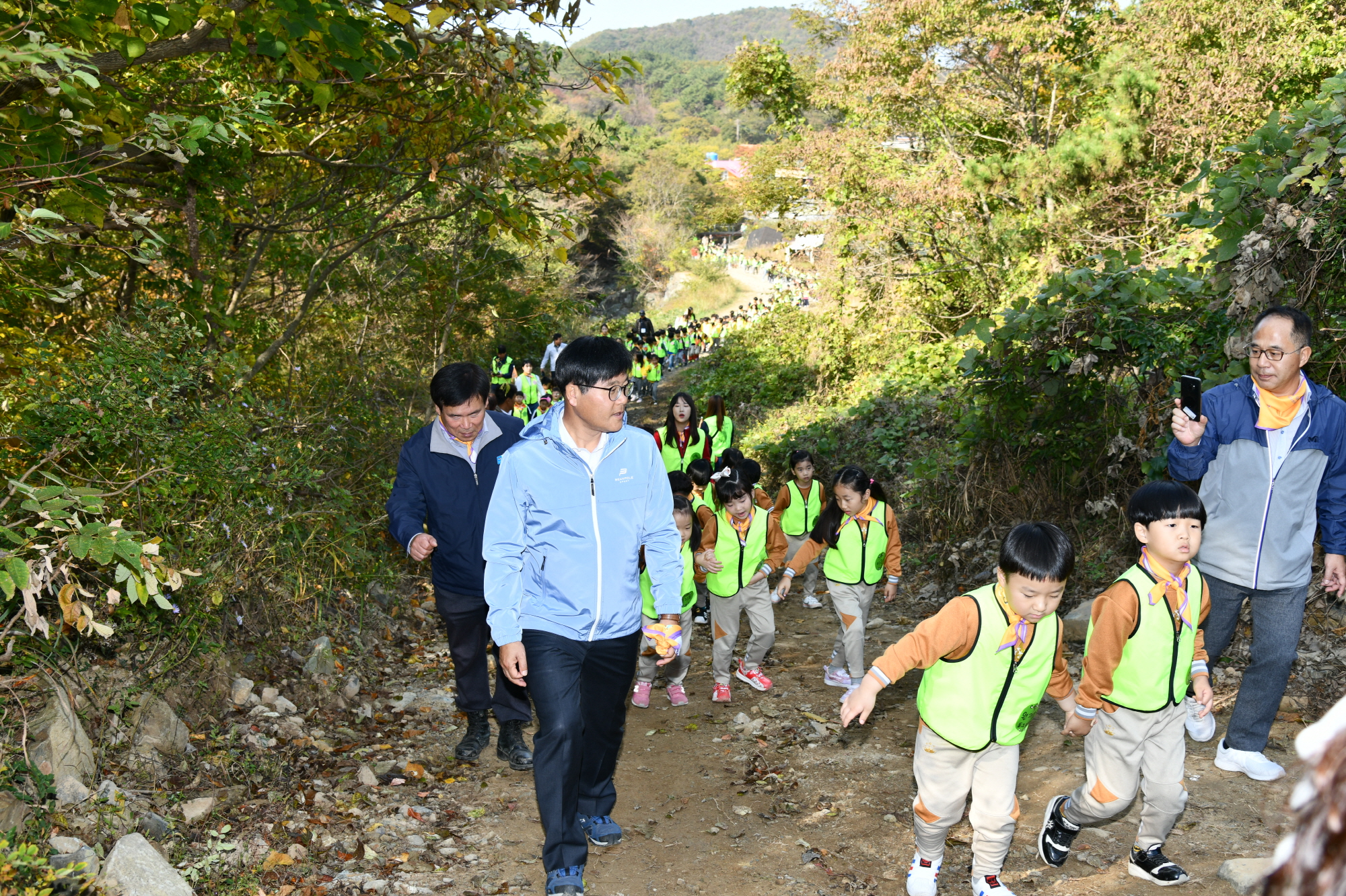 국립난대수목원 조성예정지 어린이 걷기대회 현장 이미지