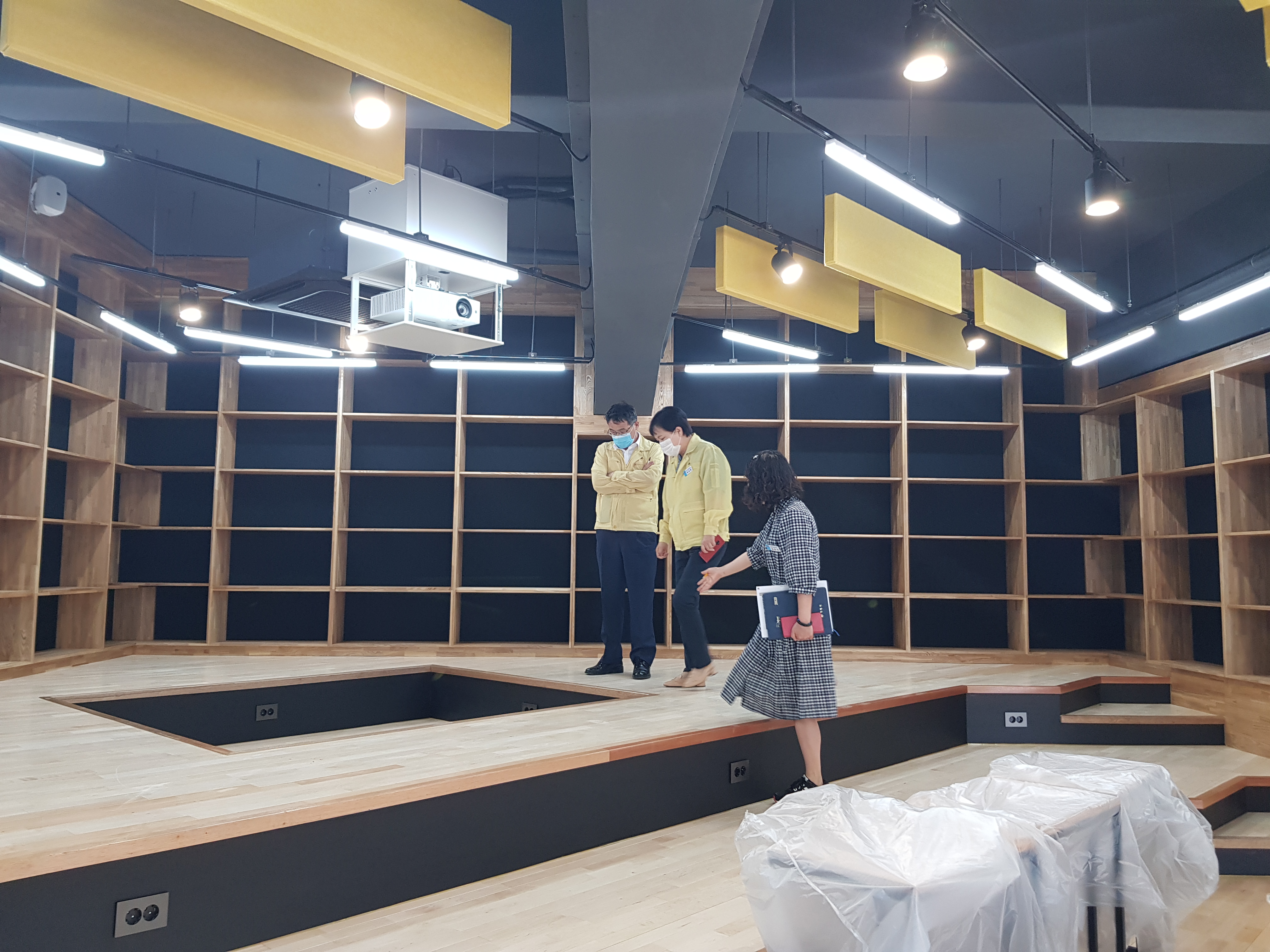 허동식 거제부시장, 청년센터 사업현장 점검 현장 이미지