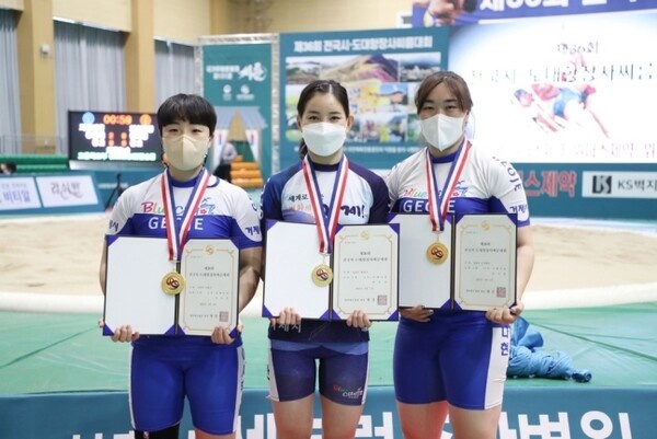 시‧도대항 전국장사씨름대회 매화‧국화‧무궁화급 싹쓸이 현장 이미지
