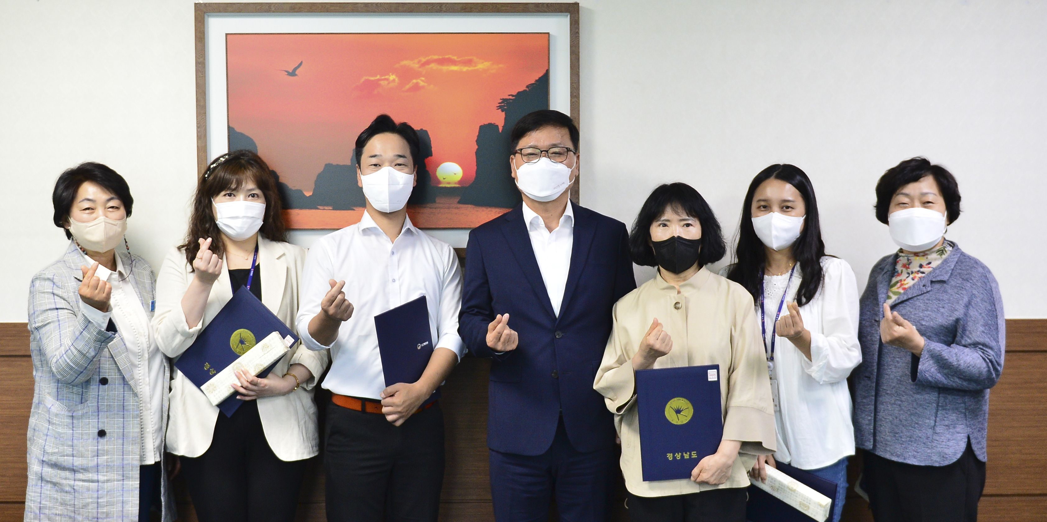 제100회 어린이날 맞이, 아동복지 유공자 표창장 전수 현장 이미지