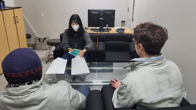 거제시, 이동 금연클리닉 운영 현장 이미지