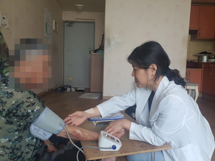 거제시보건소 여름철 폭염대비 건강취약계층 방문건강관리 강화 현장 이미지