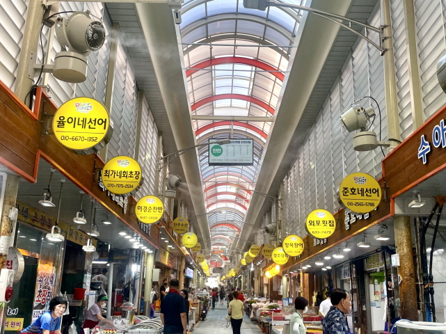 거제시,‘거제고현시장 증발냉방장치 설치’ 완료에 따른 가동 시작 현장 이미지