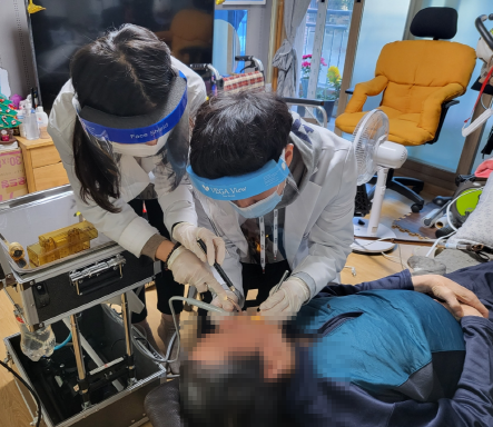거제시 보건소, 맞춤형 ‘재가 장애인 구강건강관리 서비스’운영 현장 이미지