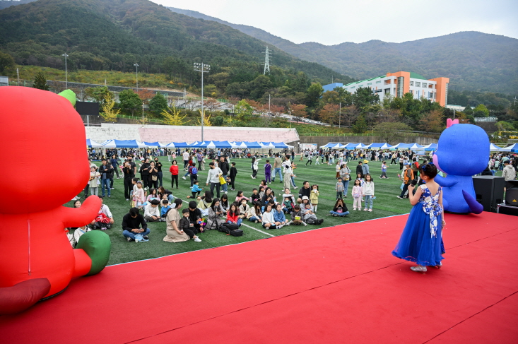 2023년 거제 어린이 가을 축제 개최 현장 이미지