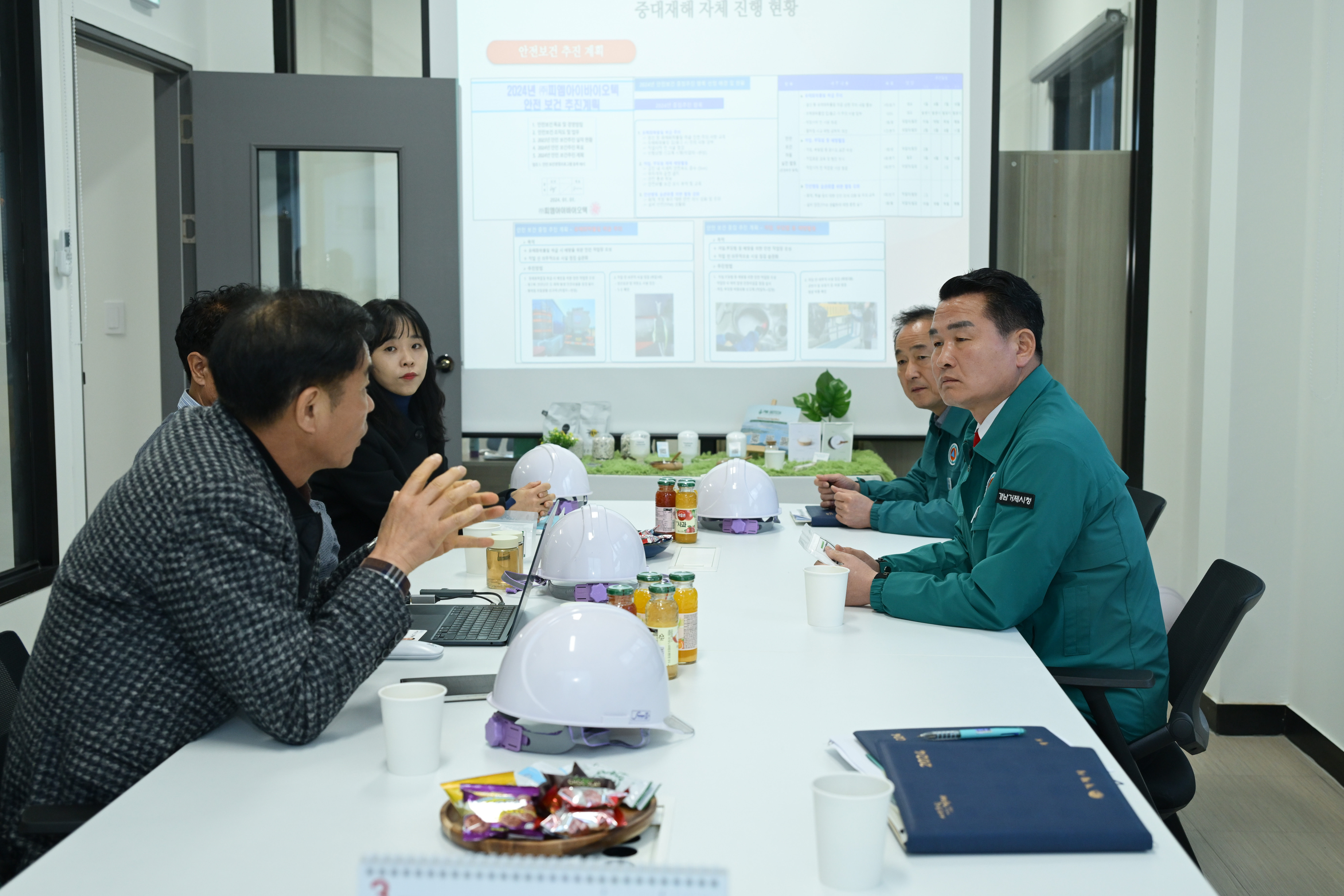박종우 거제시장, 중대재해예방 지원 사업체 방문 현장 이미지