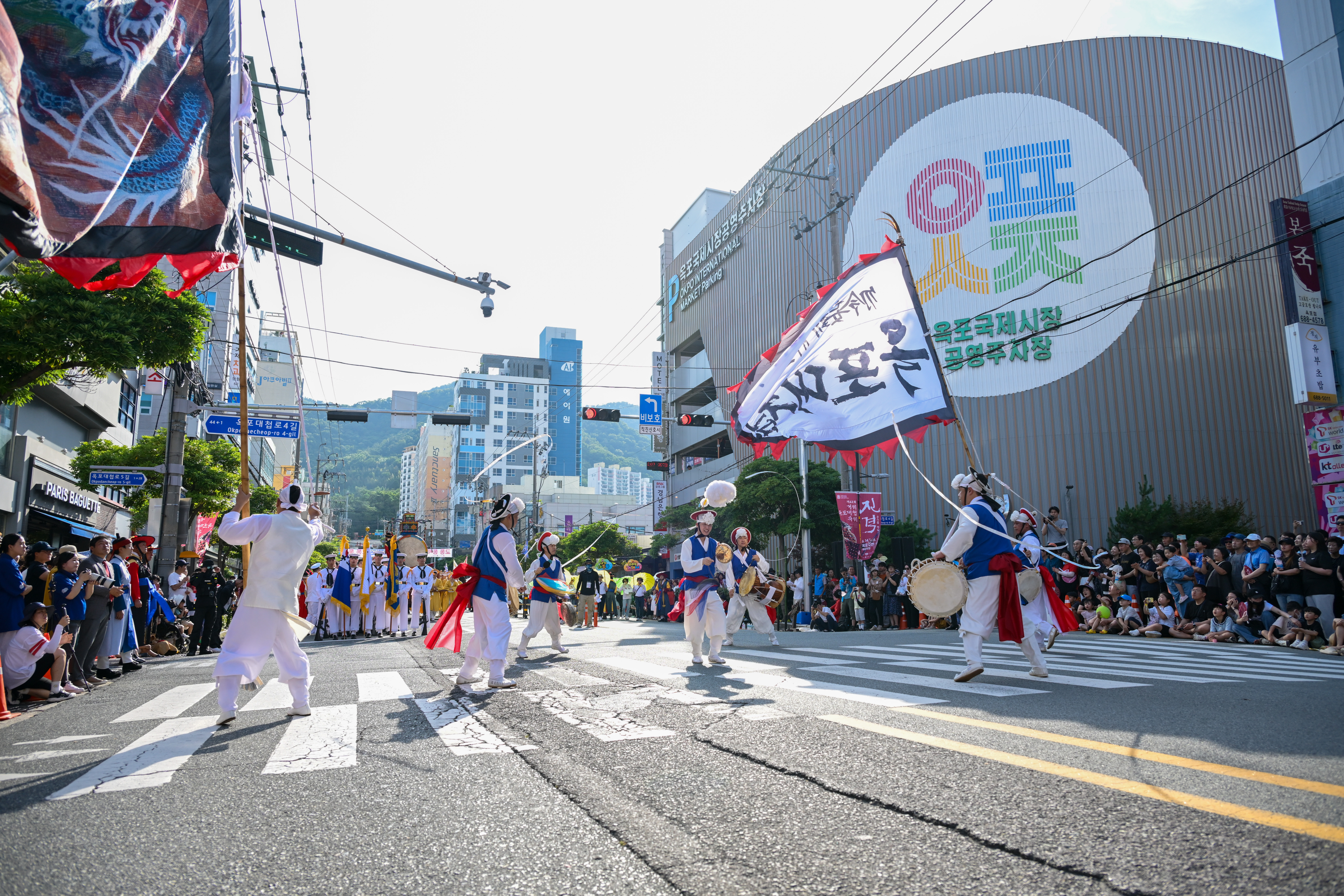 거제 대표 축제로 당당하게 자리매김한 ‘제62회 거제옥포대첩축제’ 성료 현장 이미지