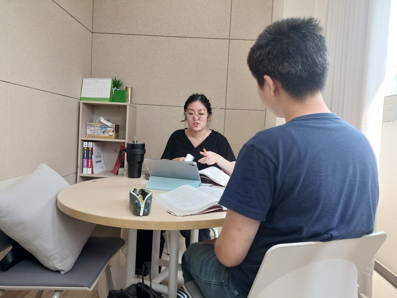 거제시학교밖청소년지원센터, 학교 밖 청소년을 위한 1:1 대학생 멘토링 프로그램 실시 현장 이미지