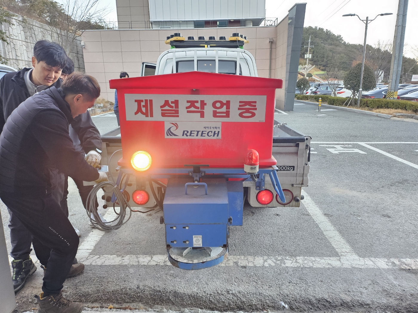 거제시, 겨울철 도로 제설대응 체계 재정비 완료 ‘시민안전 최우선’ 현장 이미지