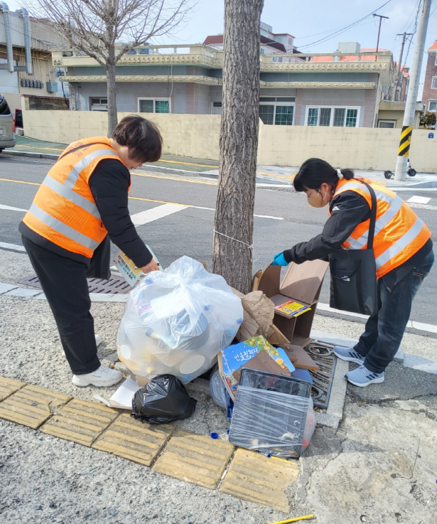 거제시, 생활폐기물 분리·배출 도우미사업 홍보 활동 전개 현장 이미지