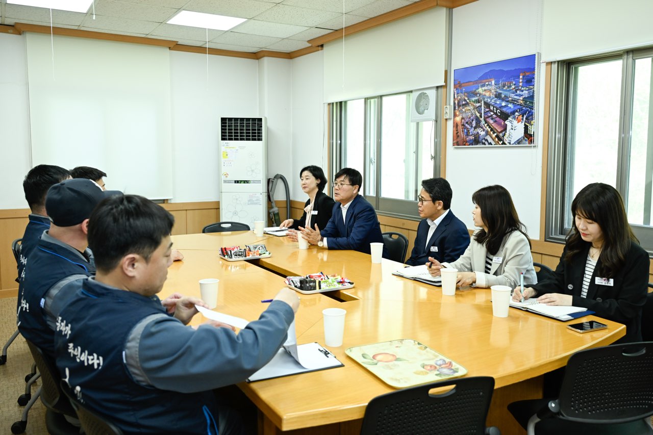 변광용 거제시장, 삼성중공업 노동자들의 목소리 경청하며 소통 이어가 현장 이미지
