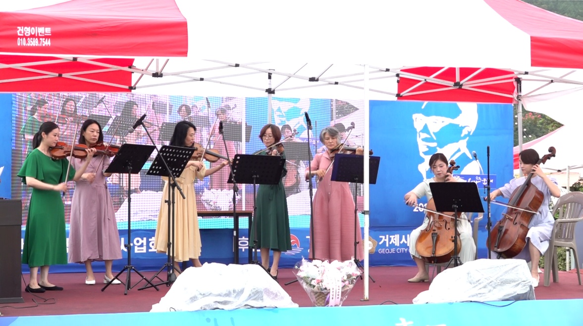 청마탄신 117주년 기념「제18회 청마문학제」성황리에 마쳐 현장 이미지