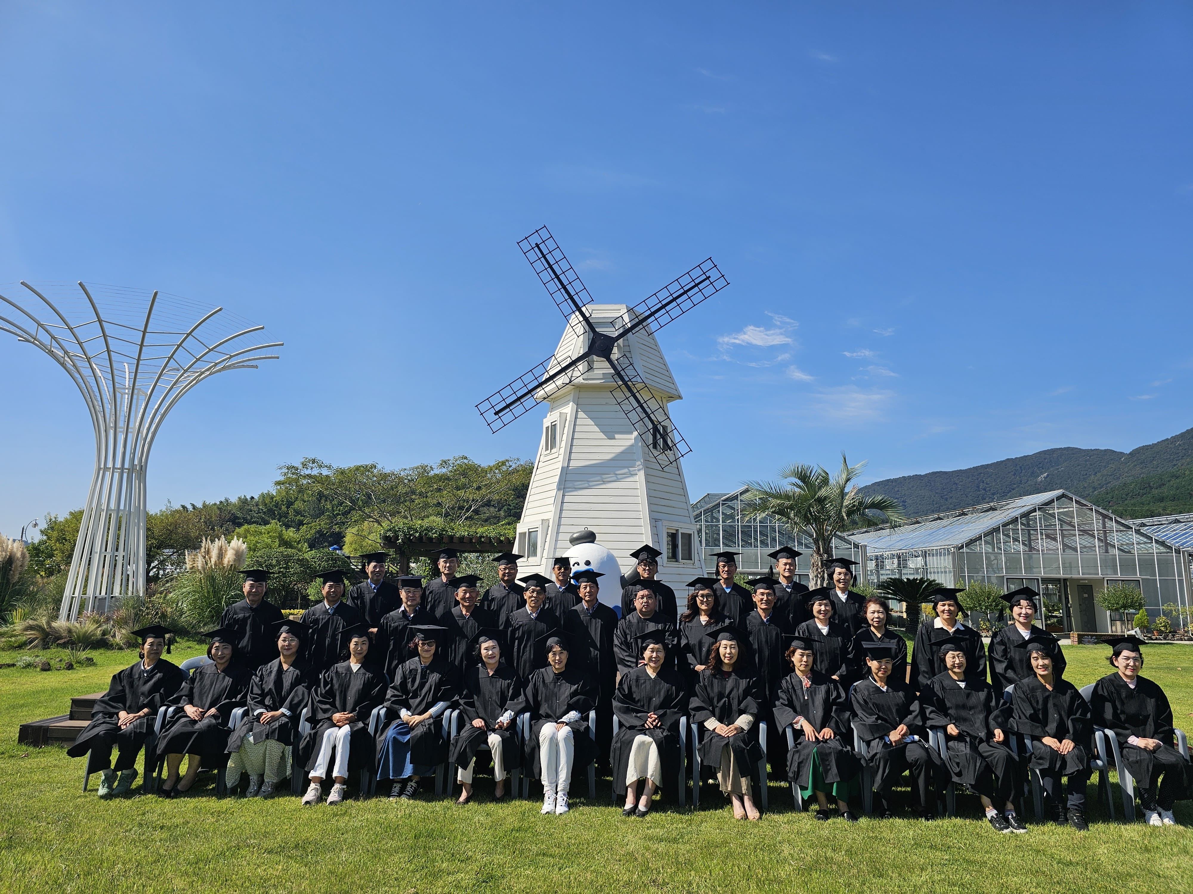 실습·현장중심 교육 결실, 제15기 거제시농업인대학 수료식 열려 현장 이미지