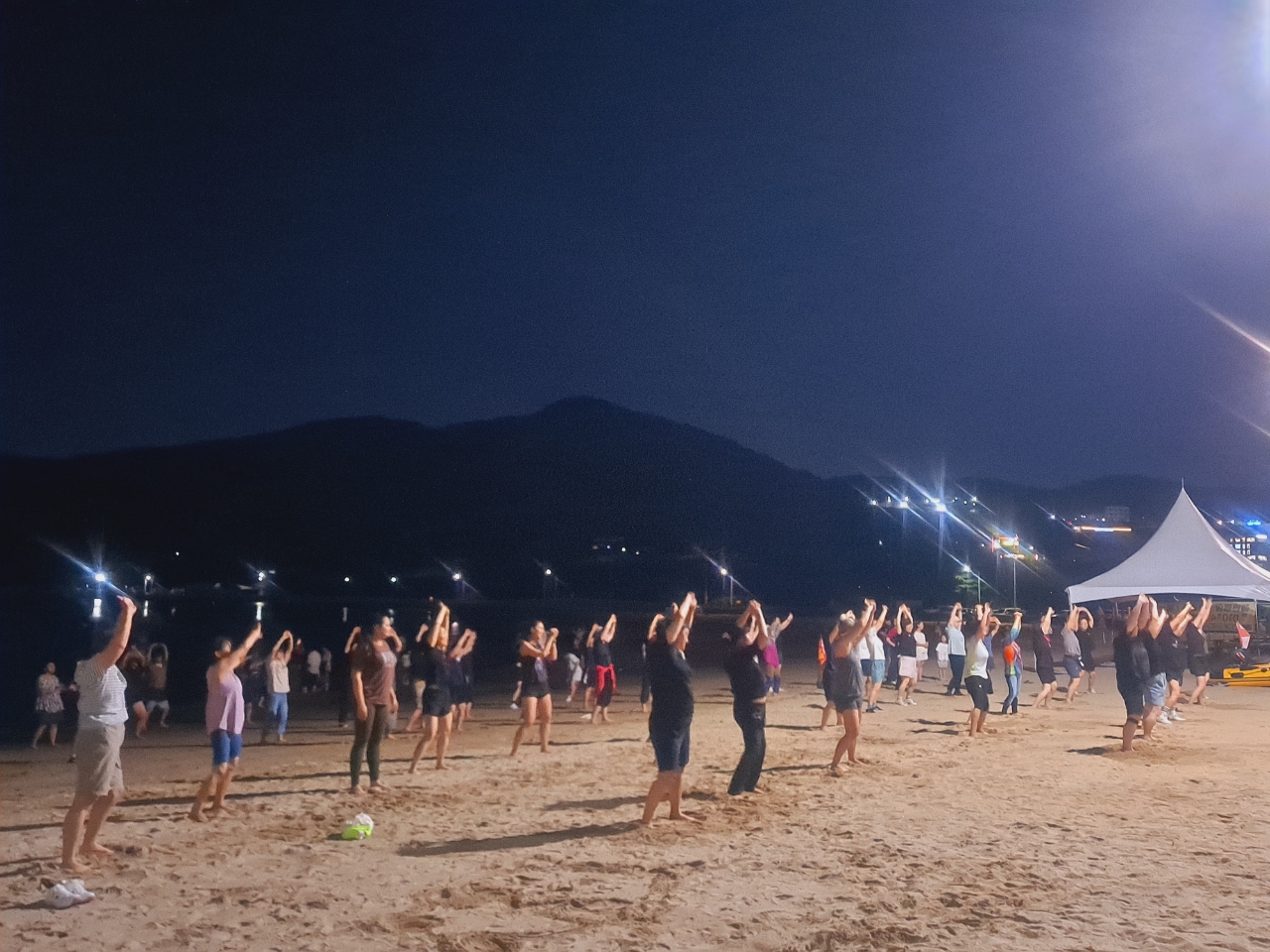 거제시보건소, ‘별빛운동교실’ 2025년 운영 마무리. 아주천 산책로는 11월 13일 까지 진행 현장 이미지