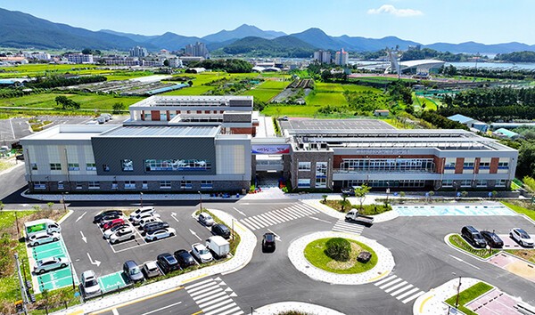 한국농촌지도자 거제시연합회,  클린한 농어촌 만들기 정화활동 추진 현장 이미지