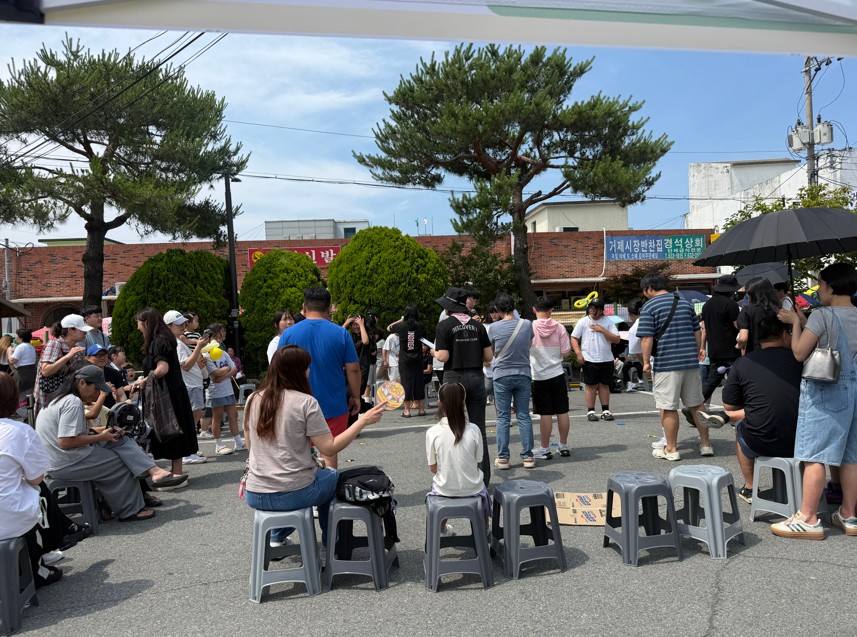 거제읍내시장, ‘잔치한마당’행사 성황리 개최 현장