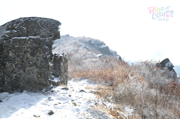 계룡산 설경(2)
