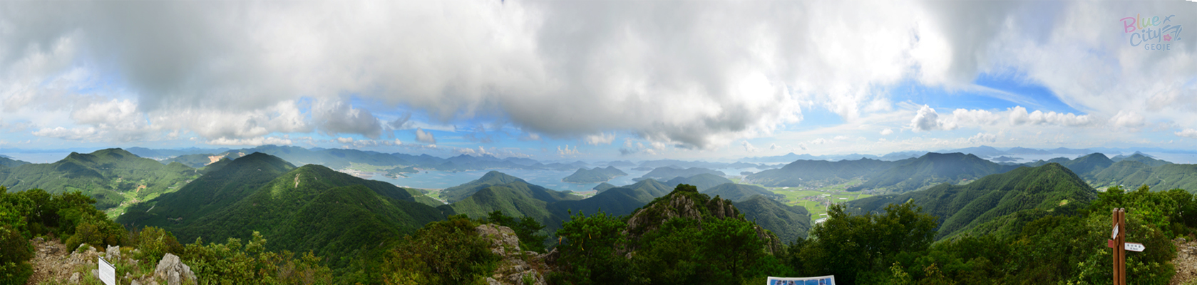 산방산에서 본 한려수도 전경