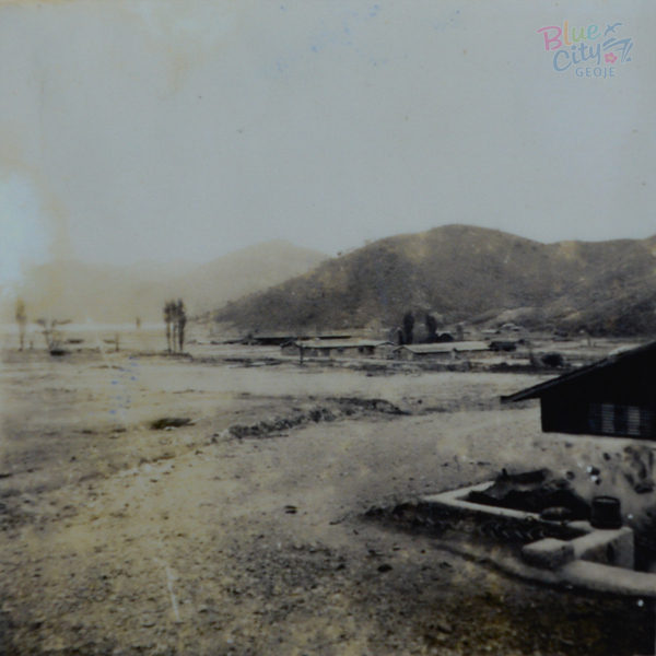 포로수용소 폐쇄 후의 수용동 건물(9)