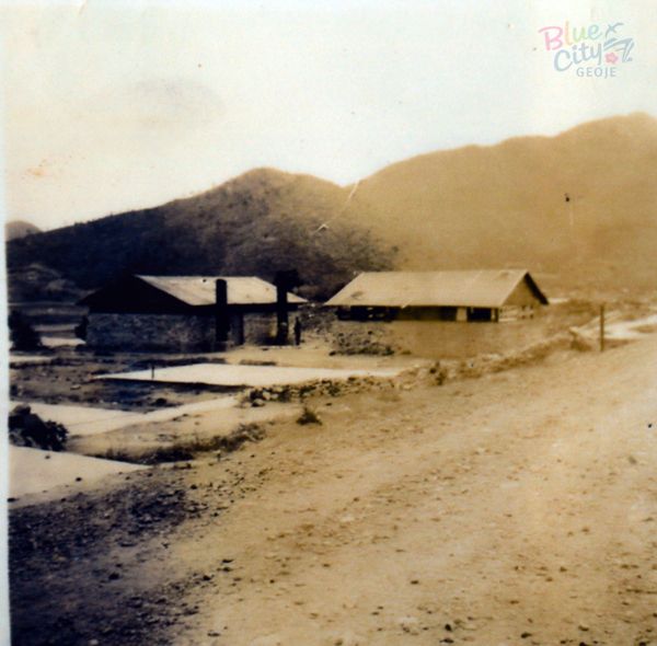 포로수용소 폐쇄 후의 수용동 건물(1)