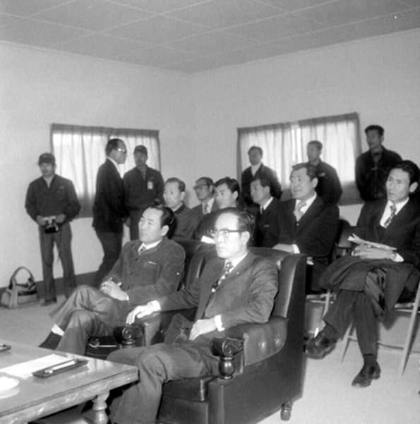 옥포조선소 건설현장을 방문한 이낙선건설부장관(3)