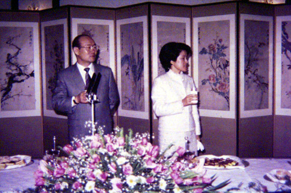 대우초등학교 방문한 전두환대통령(1)