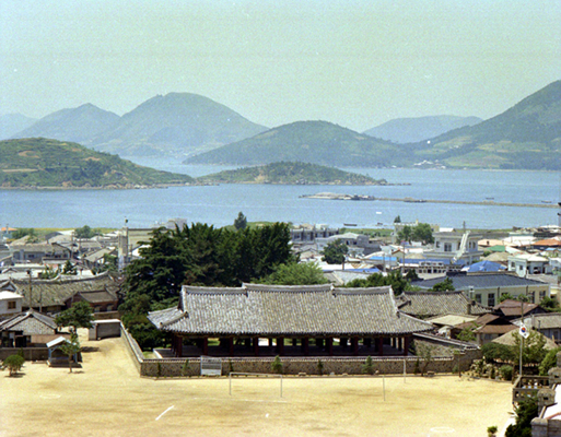 기성관(기성관과 동상리 일대 전경)