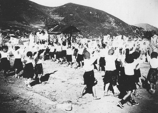 생활풍경 학창시절(능포유치원 운동회 광경 1)