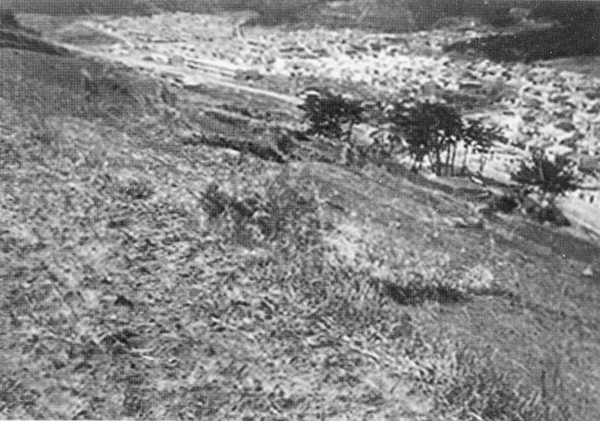 옥포조선소(1970년대의 능포동 옥명 웃골마을)