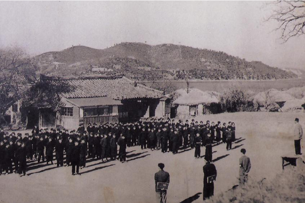 생활풍경 학창시절(장목중학교 제1회 졸업식 기념사진)