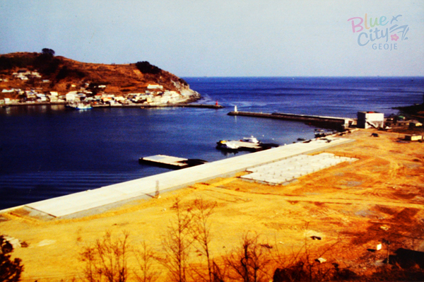 공공사업(완공을 앞둔 장승포 여객선터미널 부지)