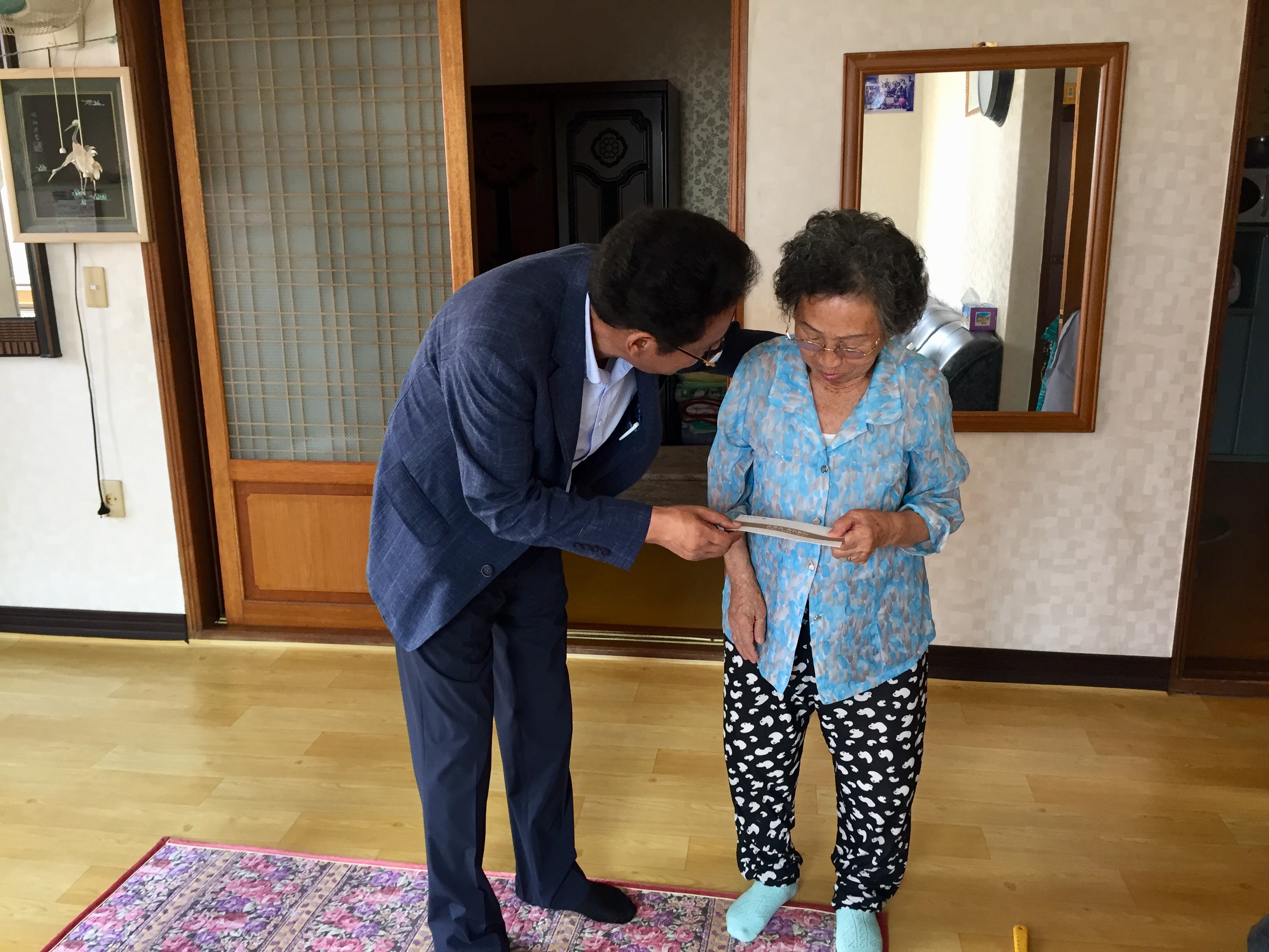 장승포동 훈훈한 추석 명절 보내기 소외계층 위문