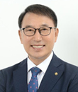 정영노 정면모습