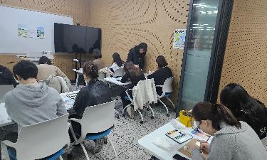 2025 청년문화특강 프로그램  - 어반드로잉/ 거제 고현의 도시풍경 그리기 -