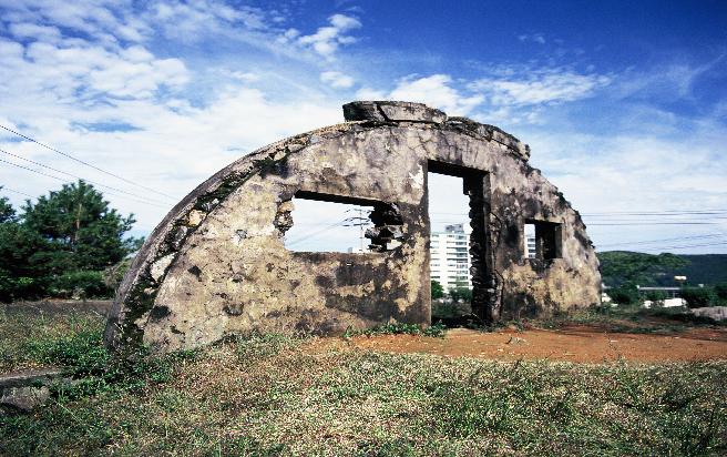 포로수용소 잔존유적 이미지