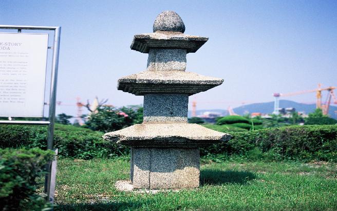 아양리 삼측석탑