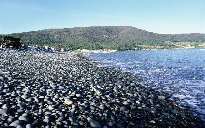 학동 흑진주 몽돌해변 해수욕장 이미지