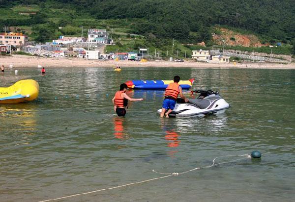 와현 모래숲 해변 이미지